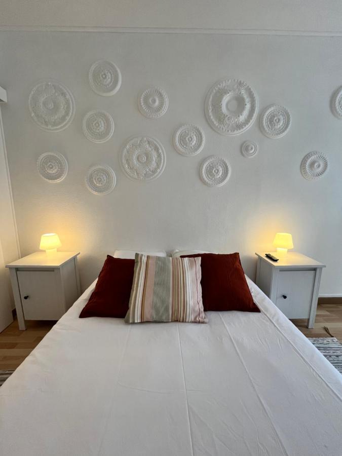 Hotel Les Enfants Terribles Villeneuve-lès-Béziers Esterno foto